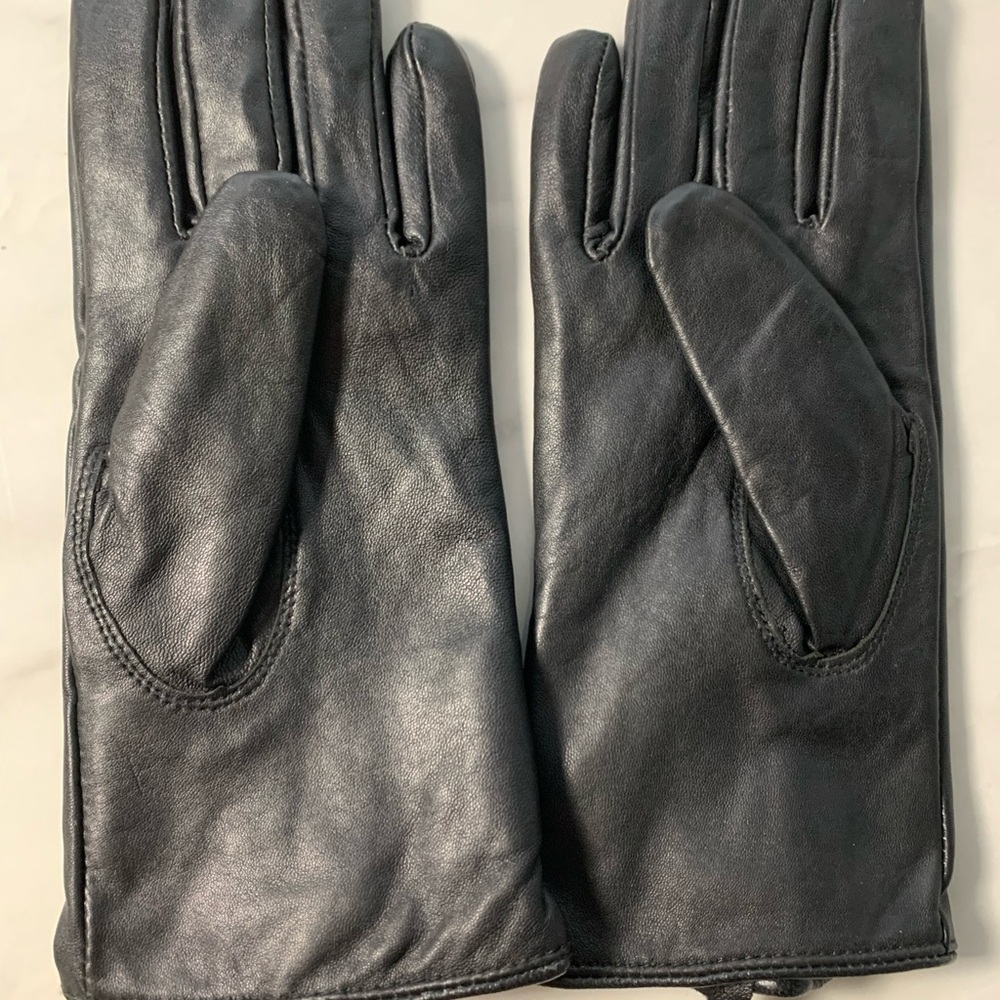 Elegant Leather Driving Gloves Black Gold Tone Zipper Detail S/M Isaac Mizrahi - Picture 10 of 15